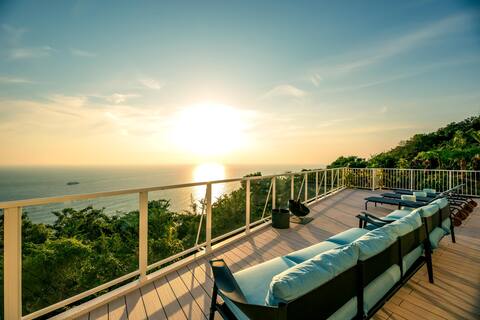 [Nishiizu Rental Villa Bakelite] 1 building overlooking the sea 513 square meters 2 kinds of public 