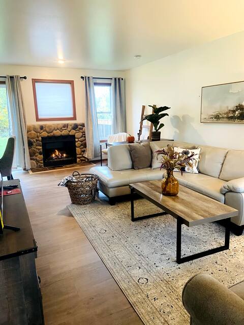 ⭐️⭐️Welcome to the beautiful Mt. Rainier House!⭐️⭐️