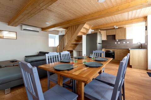 Nice townhouse, close to all shops