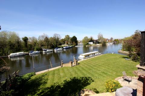 Sunnycove - Riverfront House near Windsor