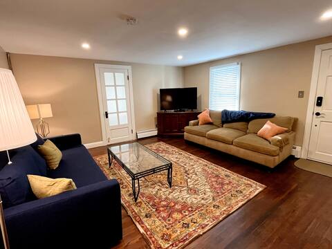 Spacious 1 Bedroom Apt, Main St. Westminster, MD