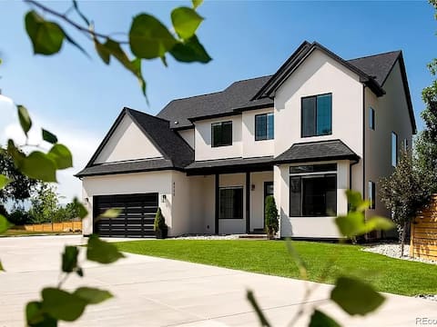 New! Pure Lux W Pool/Spa & Game Center!