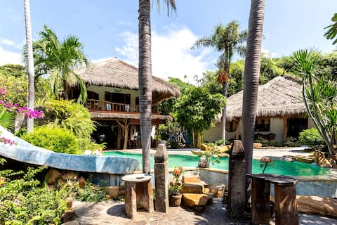 Katana Villa with Water Slide and View !