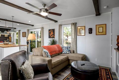 12 Oaks - Comfy well-appointed coastal retreat