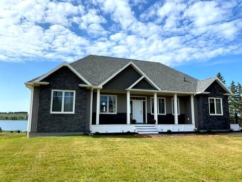 Long River Estate - Waterfront Executive Cottage