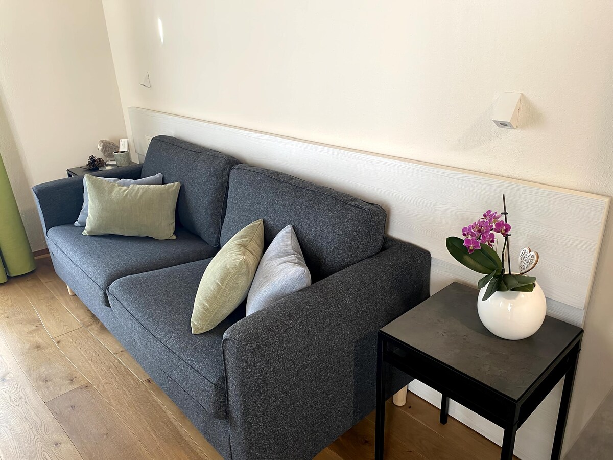 Popular Airbnb listing: Vello d 'Arco at 1,000 meters. Your Natural Holiday in Arco