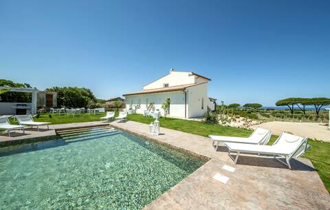 Bellimpiazza, private seaview villa with pool
