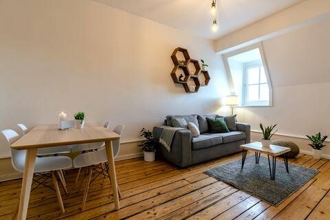 Central apartment with SmartTV & Rooftop Terrace