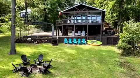 Rare WATERFRONT Lakehouse on Lake O'the Pines