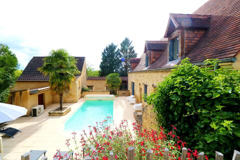 The ideal place for large families 1km city center
