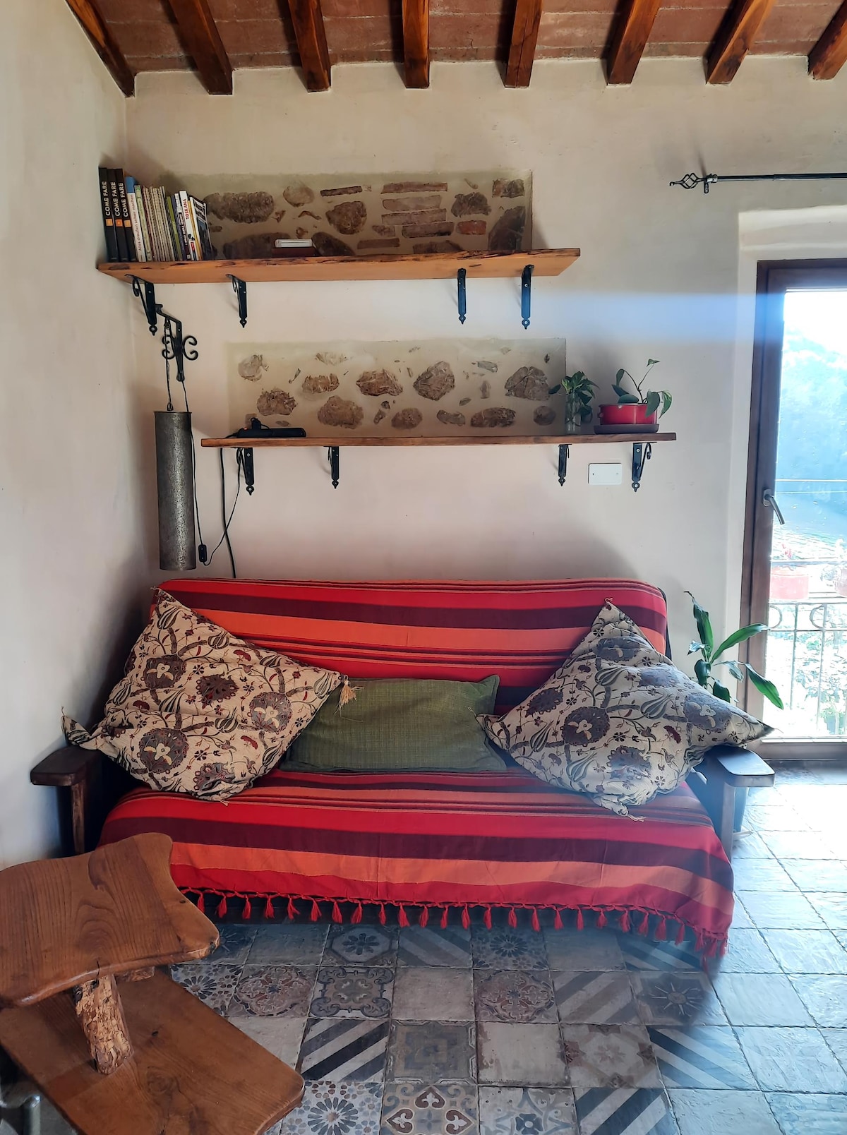 Anuncio de Airbnb popular: Country house in Montebamboli "Upupa e Ghiandaia" en Massa Marittima