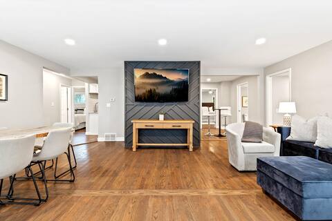 Modern meets Elegance in this 3 bedroom home.