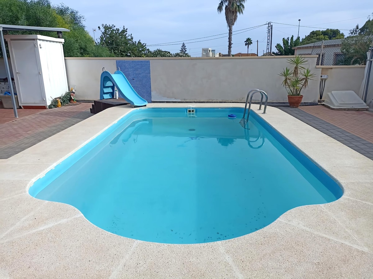 Propriété Airbnb réussie: Csa rural Cardona, country house with private pool à Pilar De La Horadada