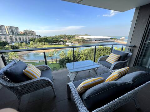 Waterfront Luxury Stay 1bdr (breathtaking Views)