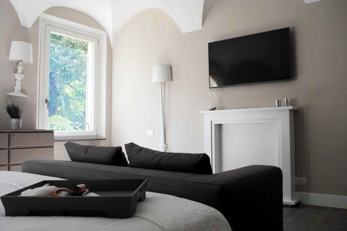 Annuncio Airbnb popolare: The Stylish Flat - Modena a Modena