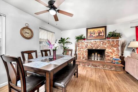 Valleys Best Value!
3 Bed 2 bath Entire Home!