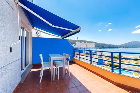 Beautiful penthouse with outdoor pool and Jacuzzi