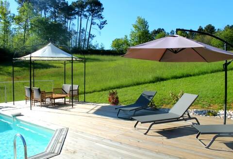 Les Combes with heated pool, 15min from Sarlat