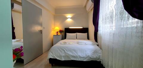 Centrally Located Deluxe Room for Two in Büyükada