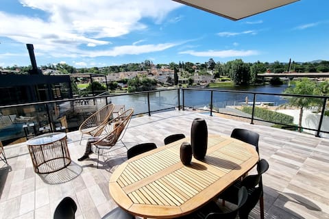 Apartment with view and exit to the lake, 3 minutes from the cuckoo