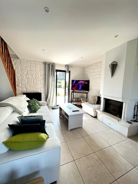 Spacious house, professional ideal, 8 pers.