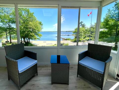 Georgian Bay 3-bdrm lakefront Main House