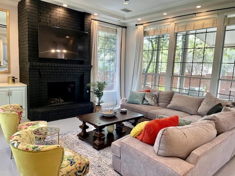 4 bedroom home close to DFW airport and Ft Worth