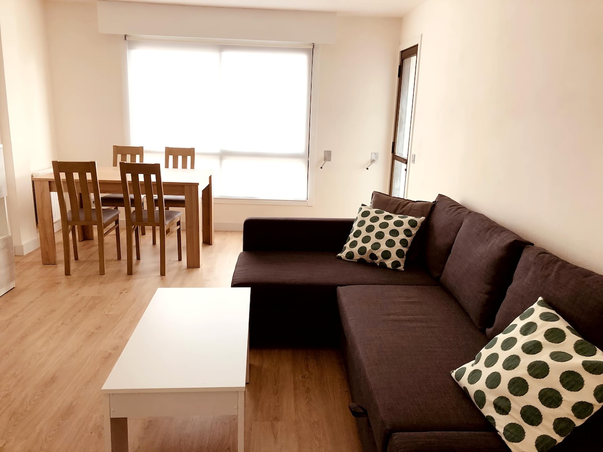 Top Airbnb: Vigo, Plaza Elíptica: Downtown, comfortable and new in Vigo
