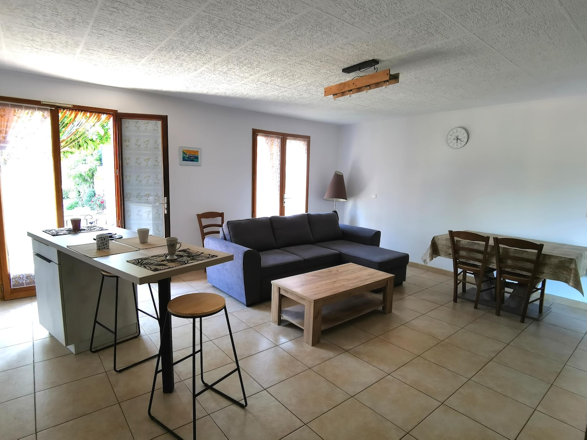 Top Airbnb: Bright apartment on the ground floor of a mountain villa in Brando