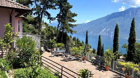 Holiday home in Bassanega overlooking Lake Garda