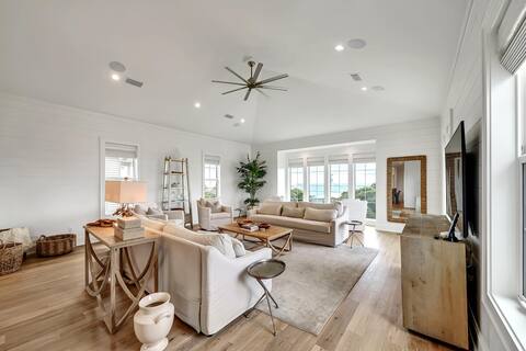 Sleeps 22! Private pool! Golf cart! Beach views!