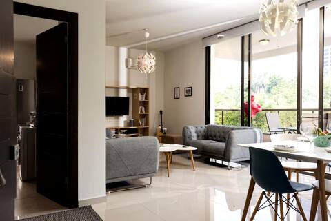 Clemence's 2-Bedroom Flat W/24/7 Power in Antelias
