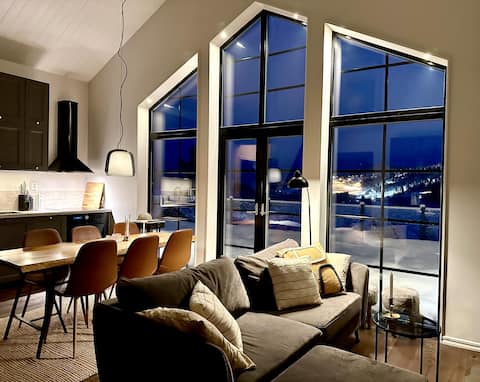 Magical view near the ski slopes with sauna & fireplace