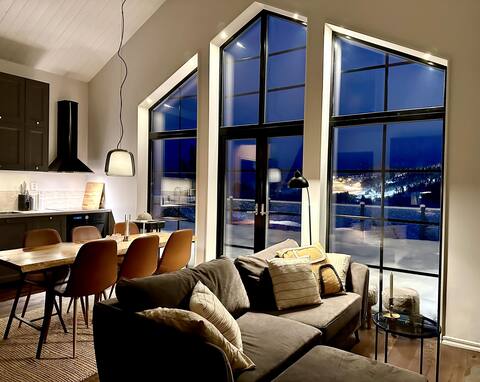 Magical view near the ski slopes with sauna & fireplace