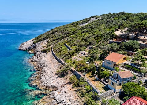 Annamaria Sea House @Lučica, A Paradise on Earth