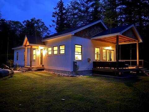 Open concept 4 bedroom Lakehouse