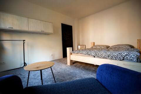 Spacious, new suite with a range of activities with area