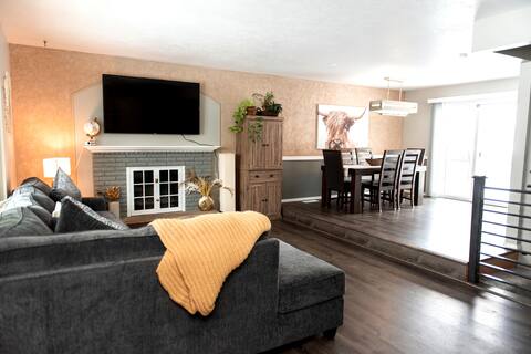 Tranquil 5 bedroom home with large deck and yard