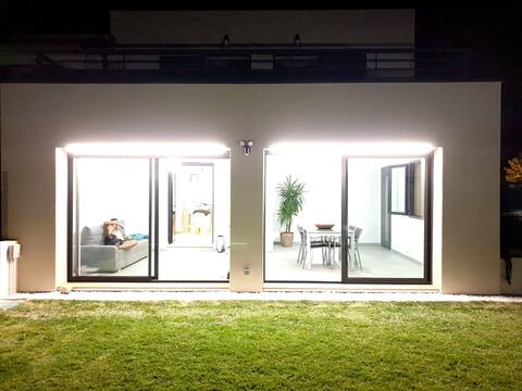 Cosy house in a quiet area with swimming pool