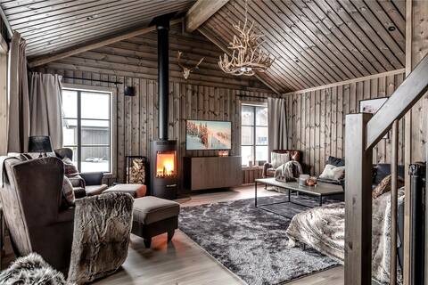 Newly-built cottage on Branäsberget, ski-in ski-out