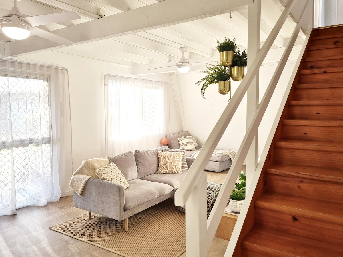 Top performing Airbnb: Roy's at Bargara in Bargara