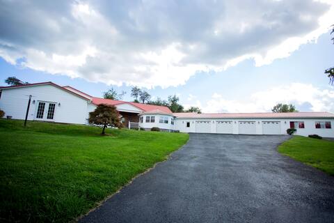 Spacious Home for Family & Special Gatherings