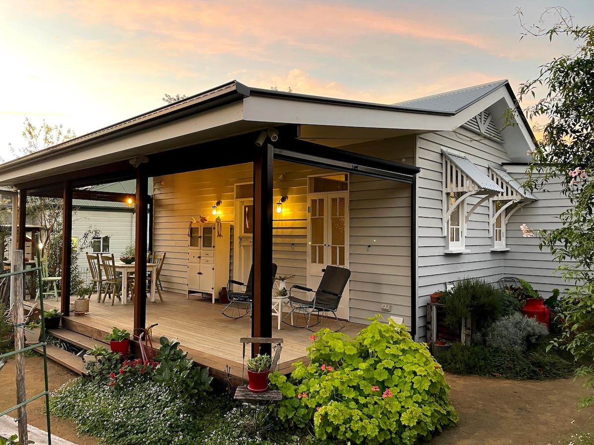 Beliebte Airbnb-Anzeige: Entire Boutique Home "The Rustic Cottage" Canungra in Scenic Rim Regional