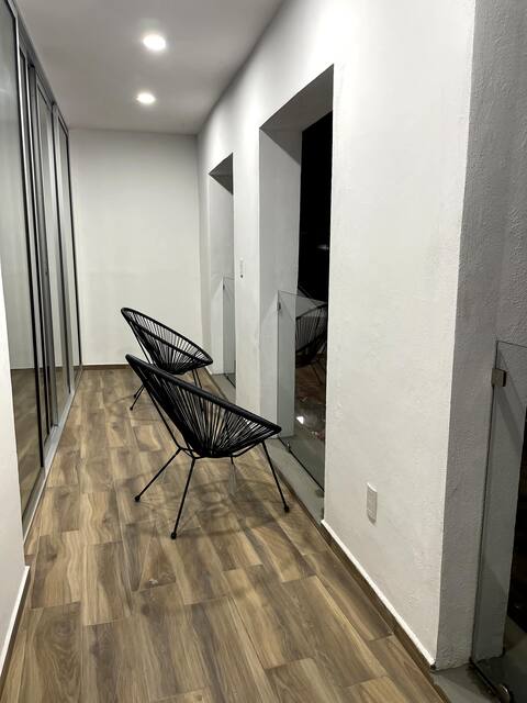 Beautiful completely new central apartment