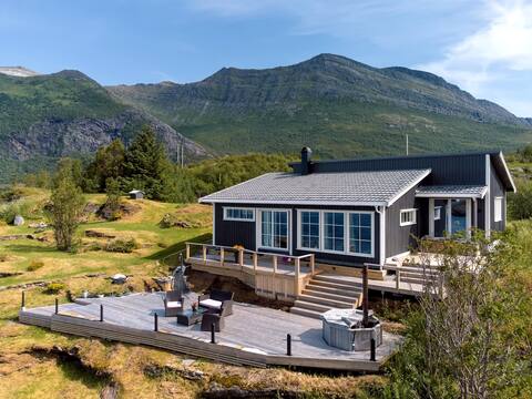 Modern cabin with terrace and hot tub