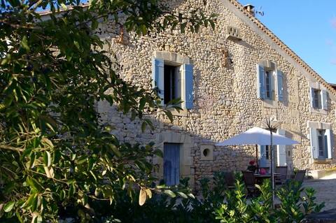 19th century farmhouse in Périgord with Spa & Game Room