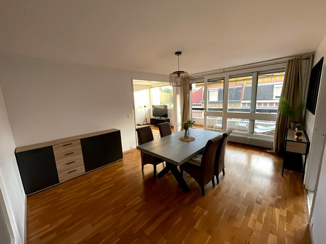 Popular Airbnb listing: 100 m2 apartment, 3 bedrooms, garage, ideally located in Roubaix