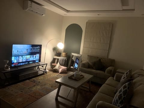 A small floor apartment with a private monster entrance