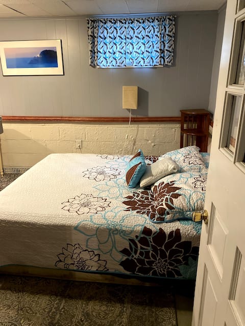 Basement BDR with shared kitchenette