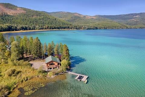 Christmas Specials on Ashley Lake, Sleeping 12